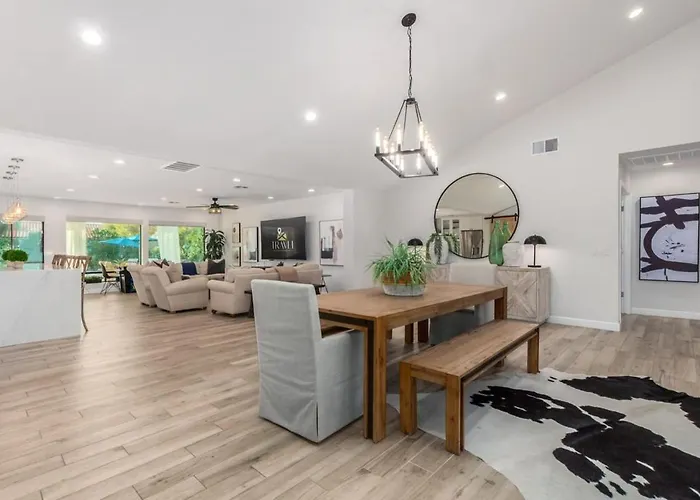 Larkspur Family Estate With Heated Pool & Gameroom